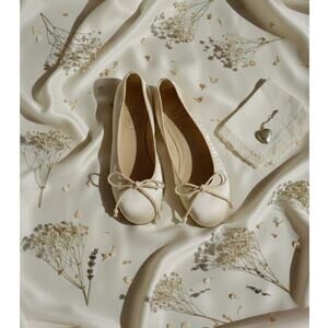 Vtg 1950s Blocks Ivory Silk Satin Bridal Ballerina Flats Wooden Sole Box 6.5M